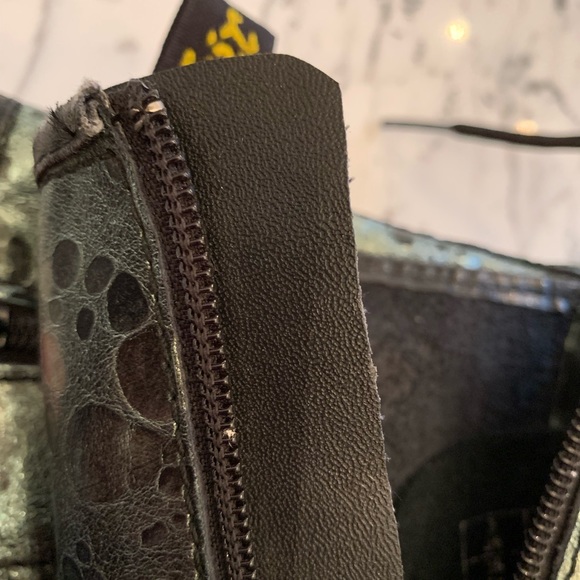 Dr Martens Green Metallic Boots 5 - Picture 7 of 11